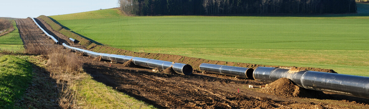 Pipelines on a hilly landscape